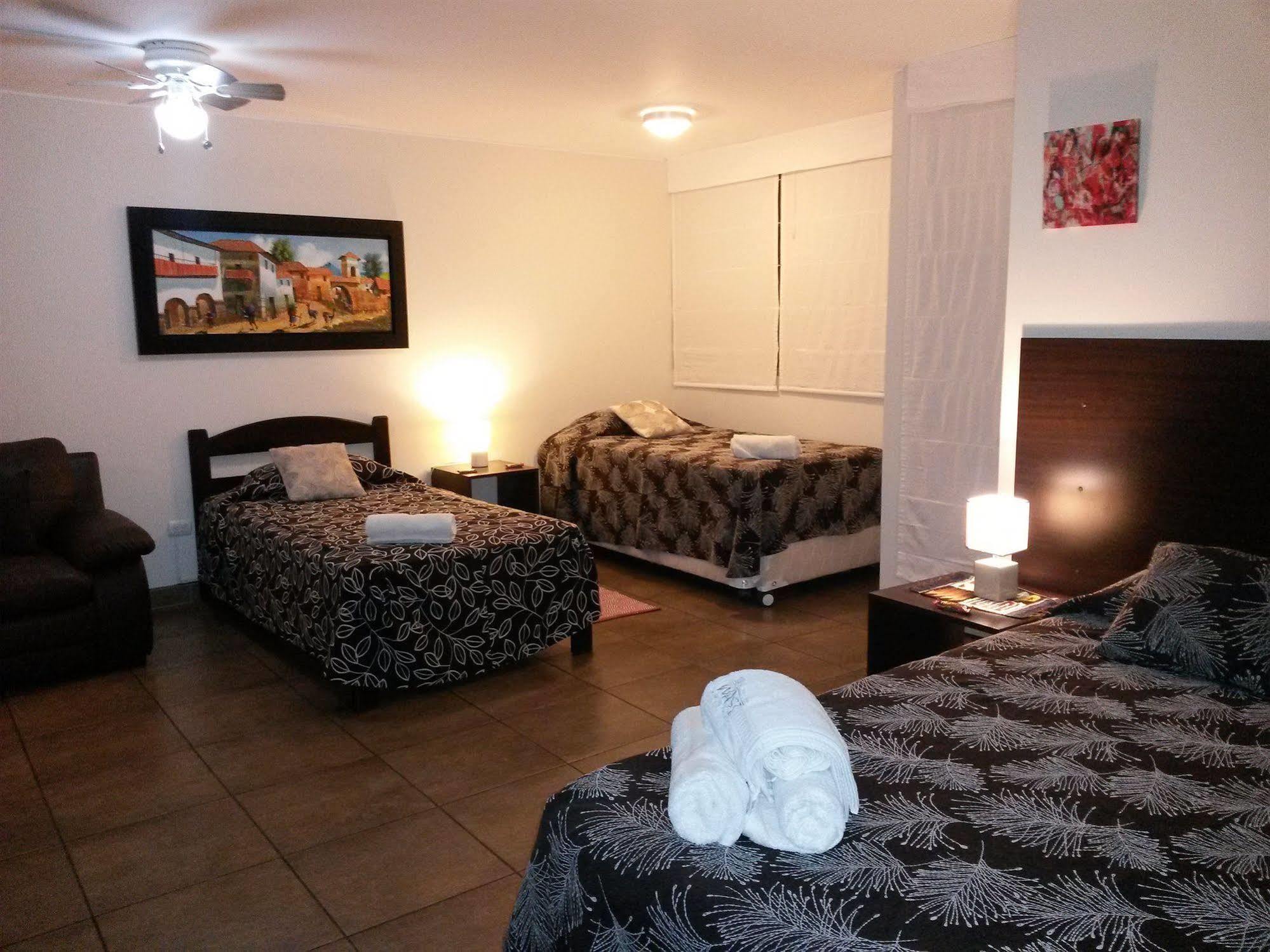B&B Miraflores Wasi Independencia Lima Luaran gambar